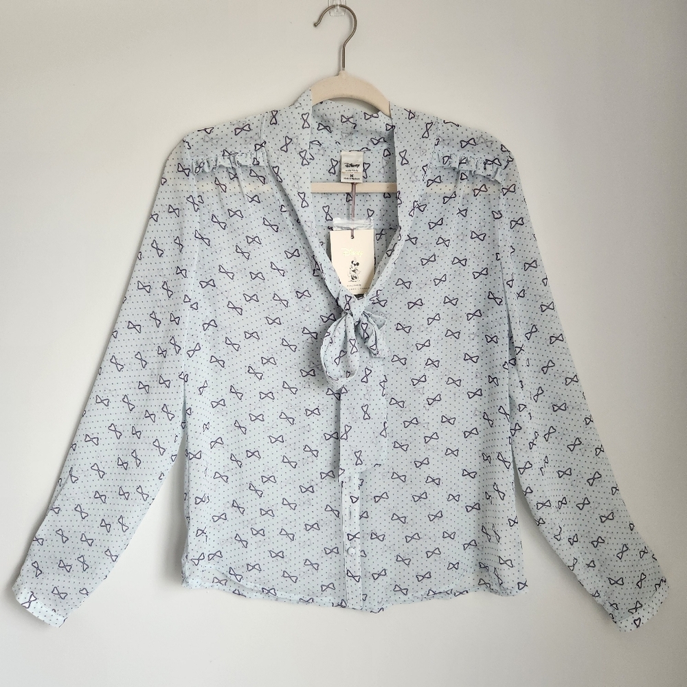 NWT Disney Collab Lauren Conrad Size M Pale Blue Bow Print Button Down Blouse